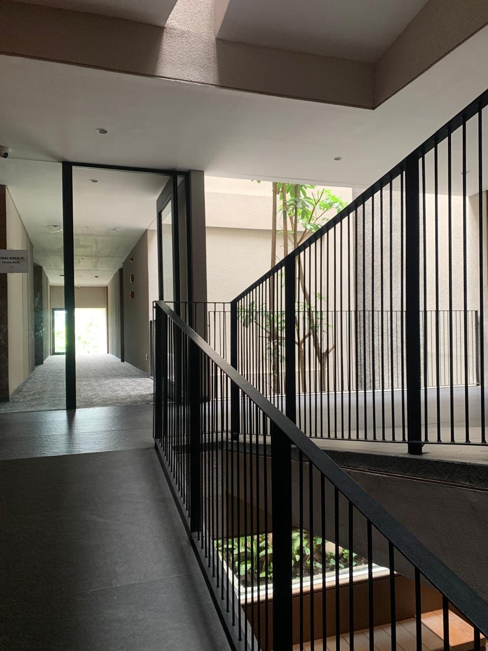 Hotel Manon (3 Floors)