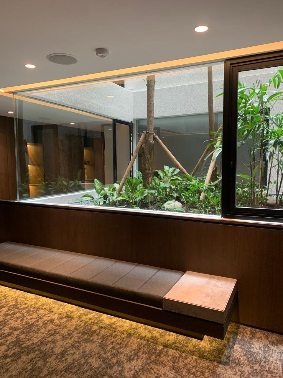 Hotel Manon (3 Floors)