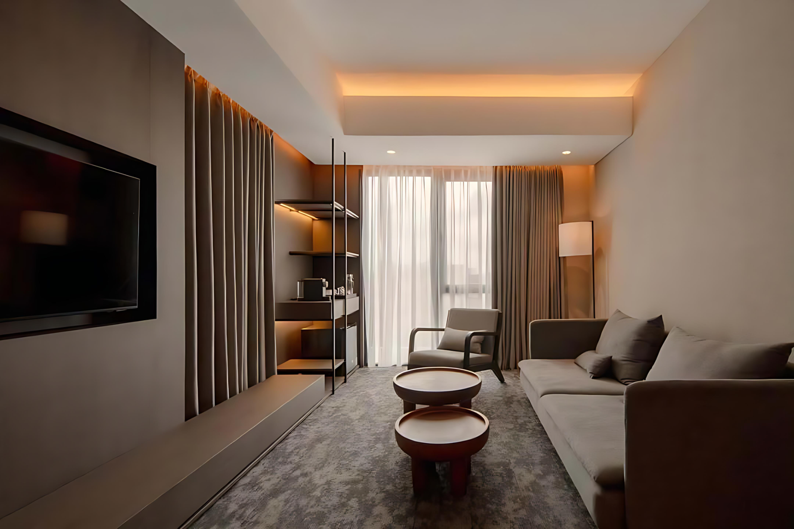 Hotel Manon (3 Floors)