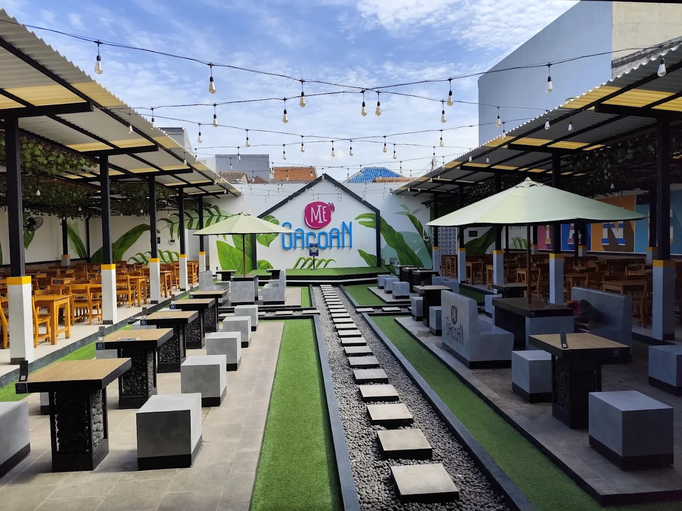 Resto Gacoan Betung Raya