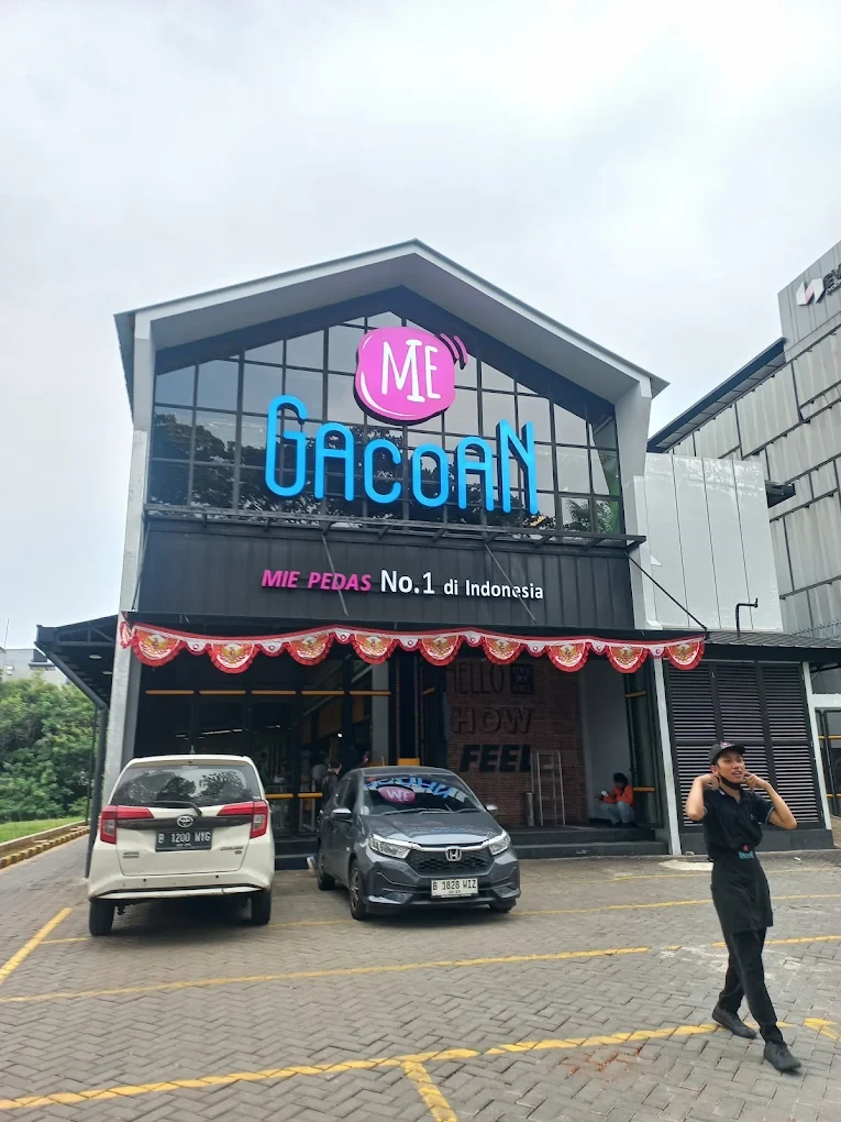  Resto Gacoan BSD (2 Floors)