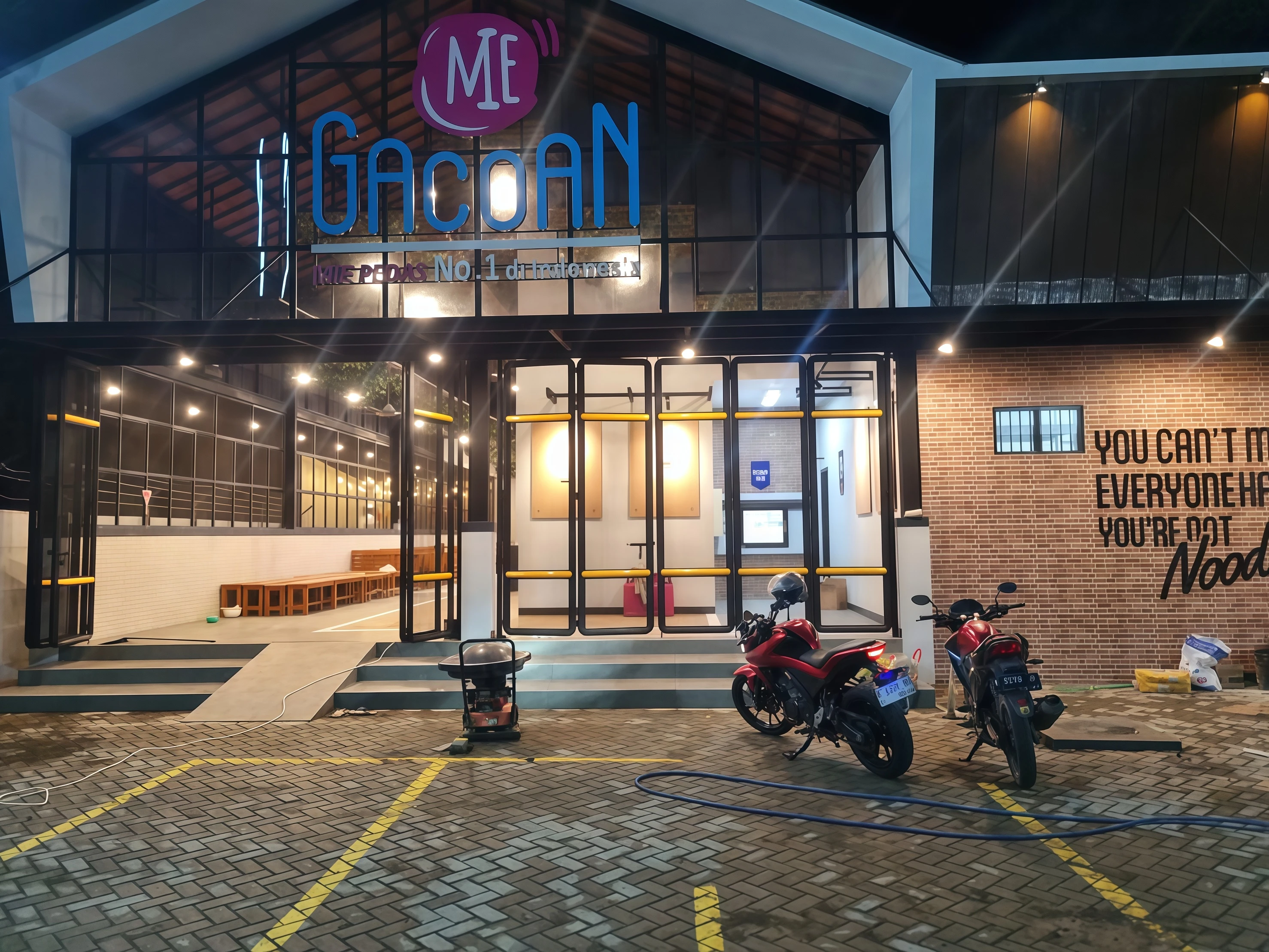  Resto Gacoan Pisangan Jaya
