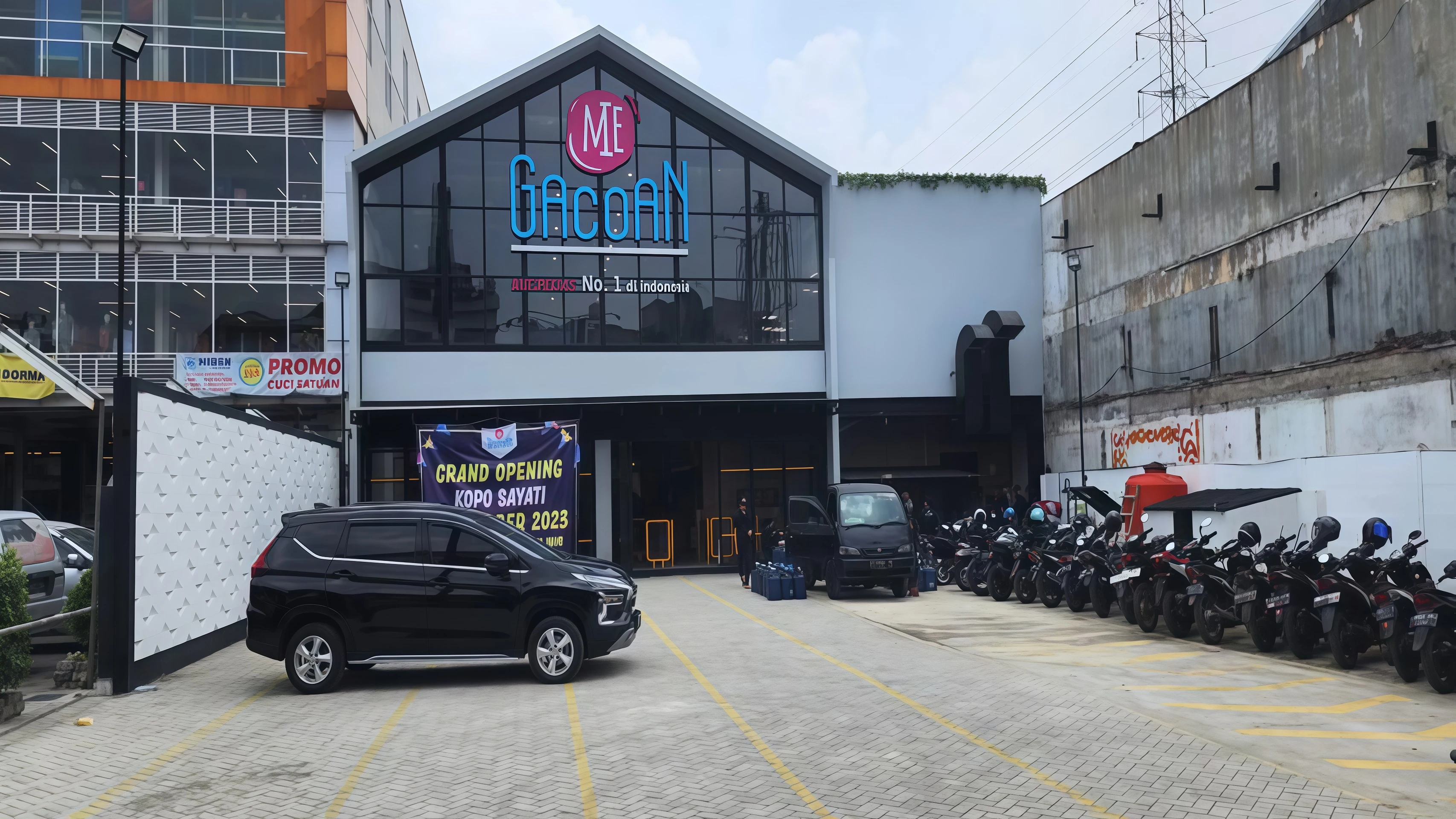  Resto Gacoan Kopo Sayati