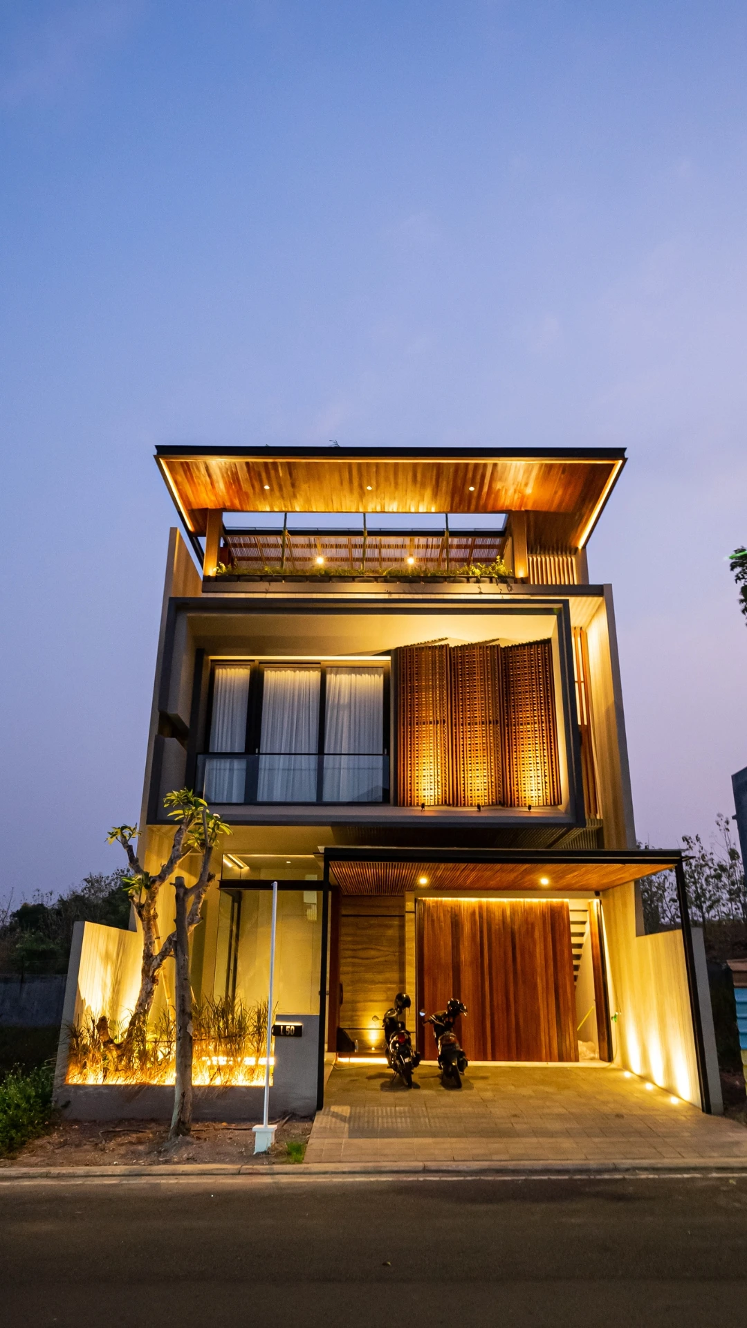 House CG (3 Floors)