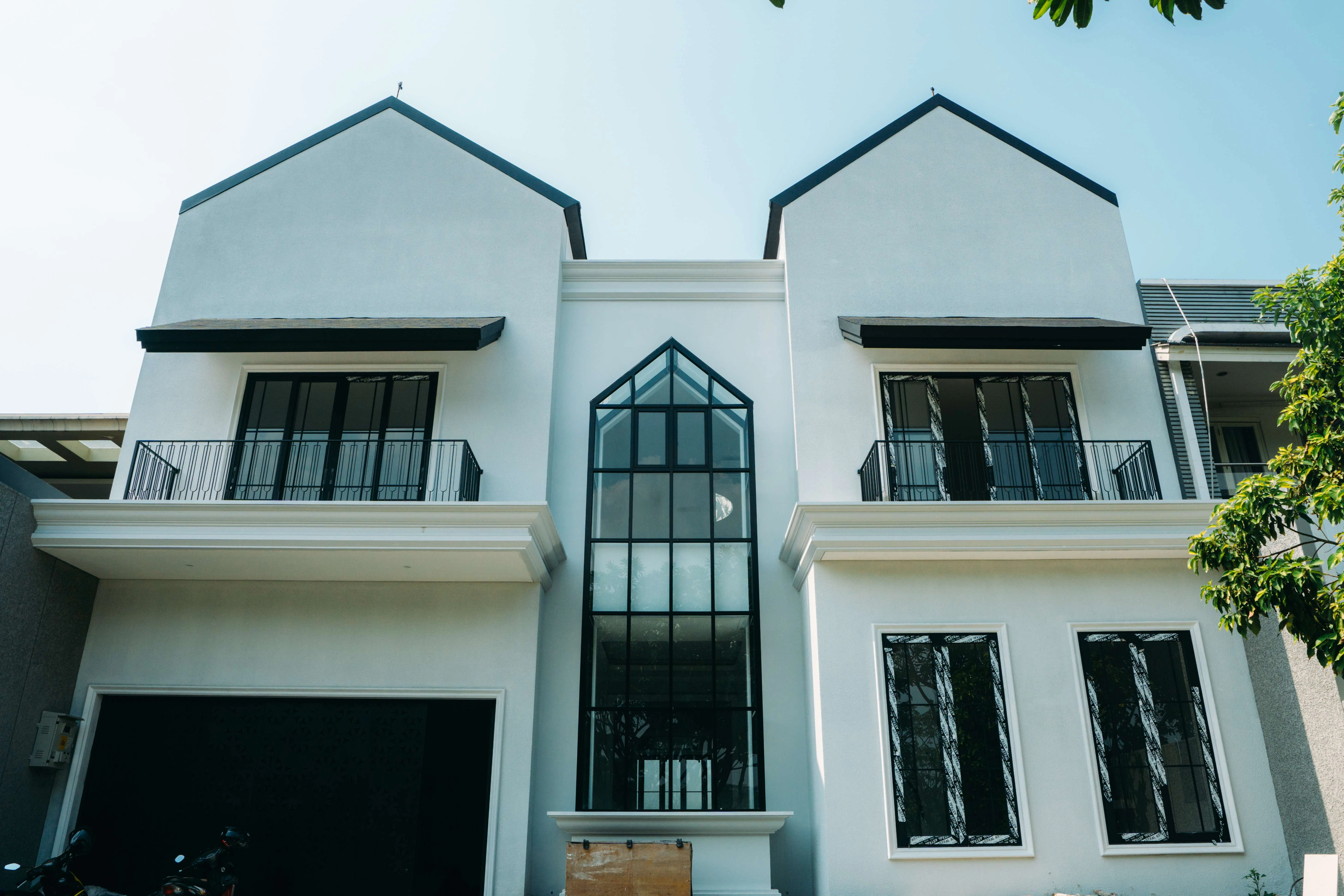  House GTP (3 Floors)