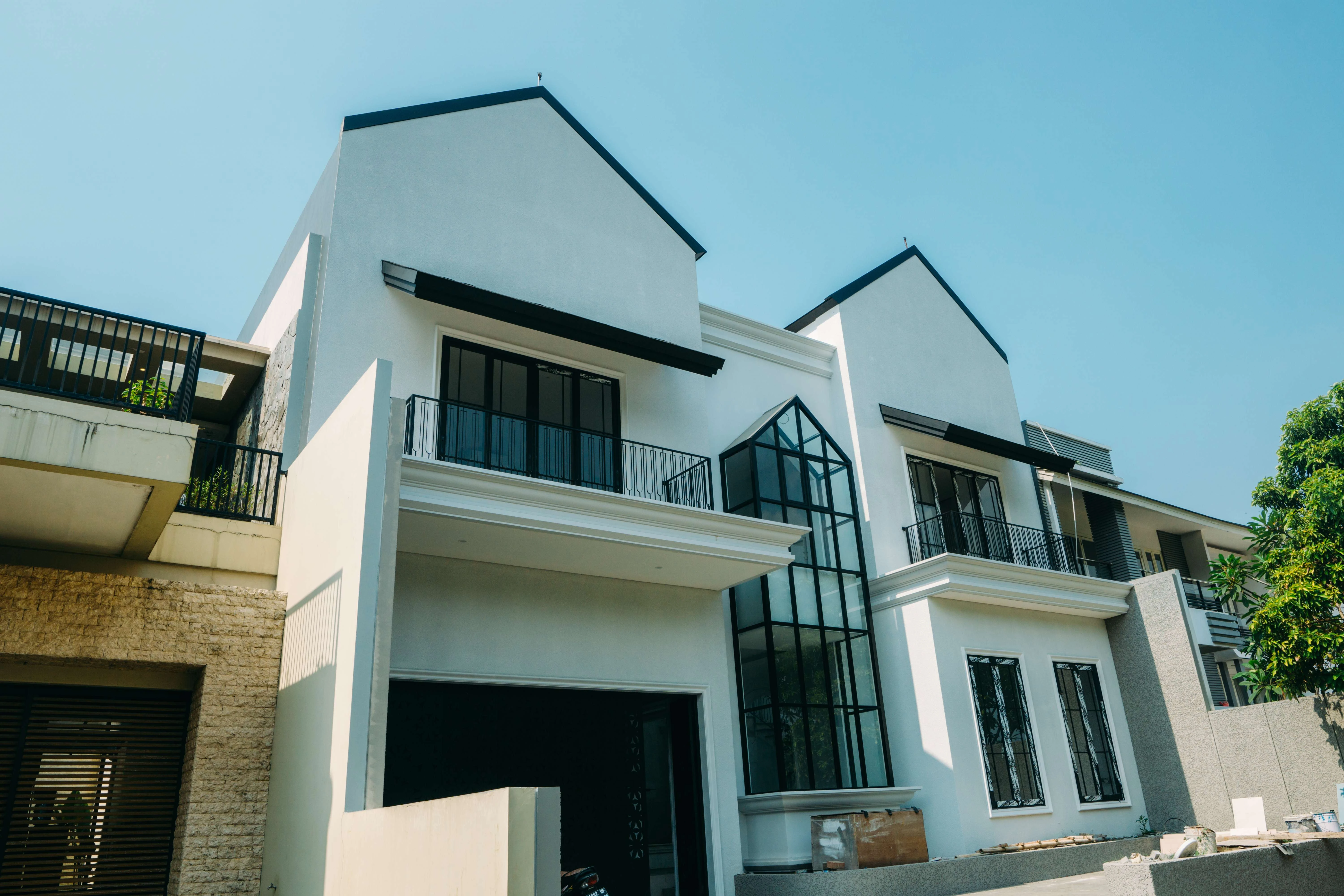 House GTP (3 Floors)