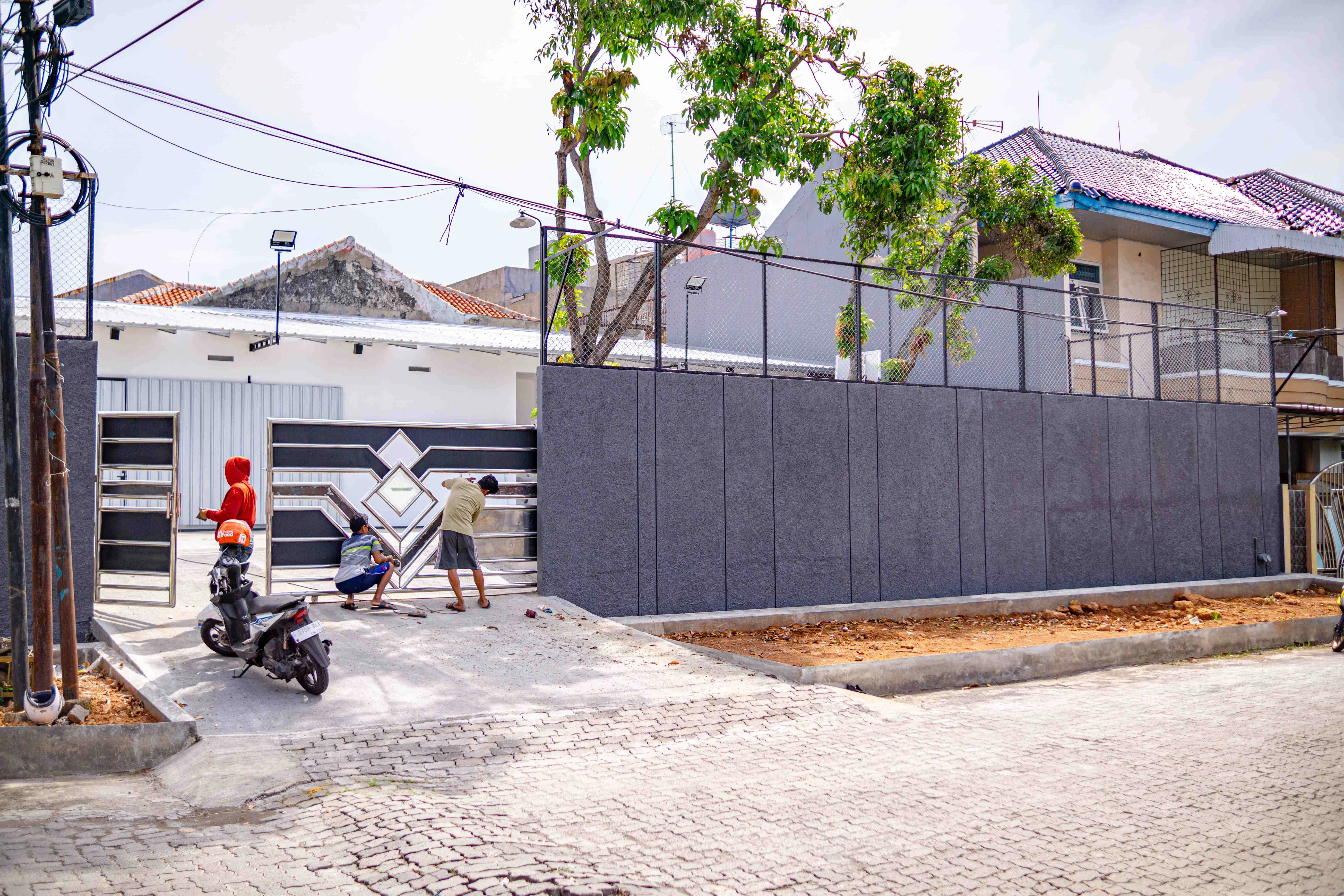 Warehouse & Basketball Court