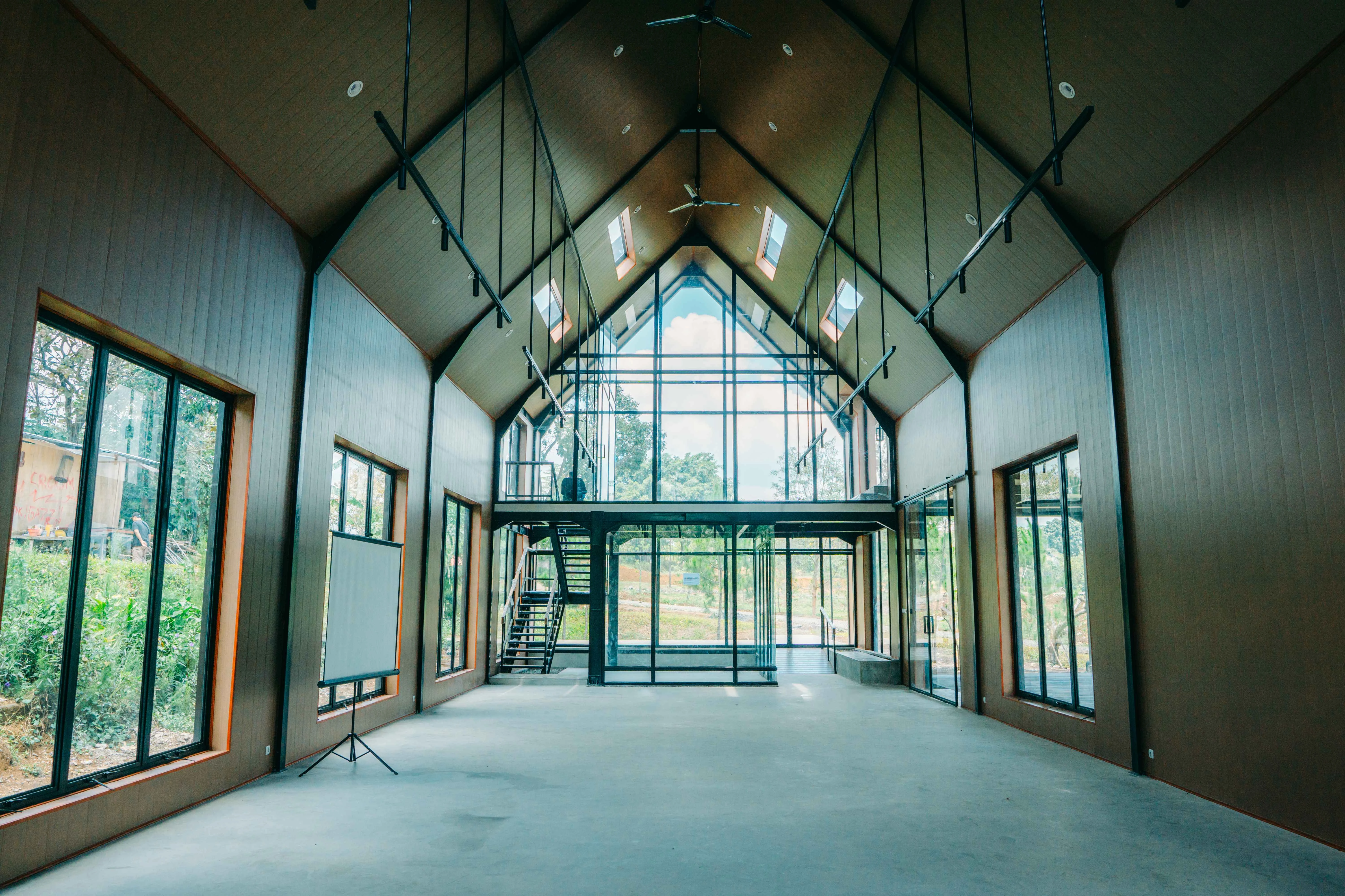 Resto Panarama (2 Floors)