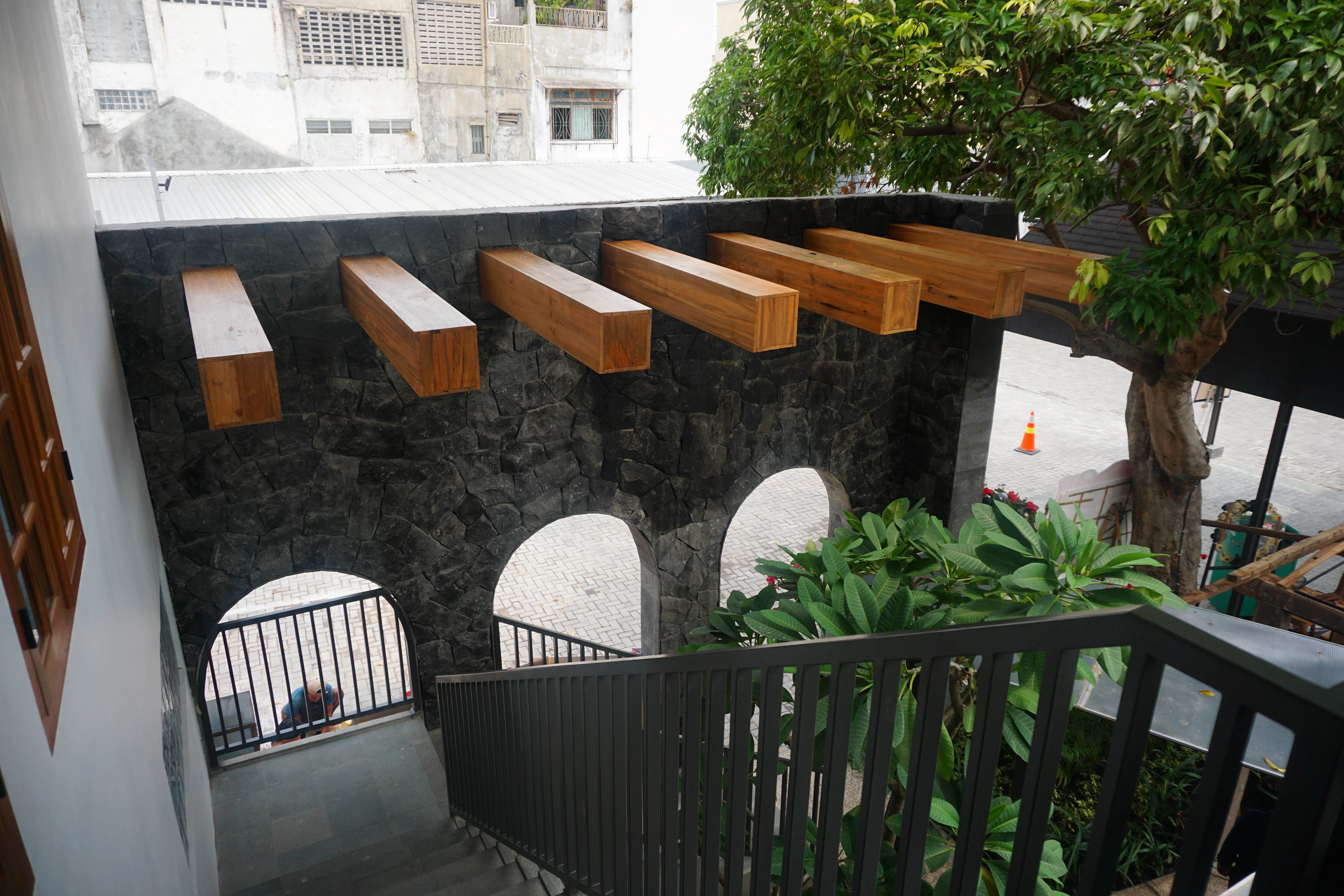 Resto Sim Six (2 Floors)