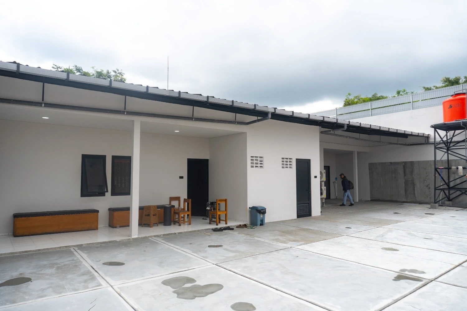 Resto OTI ( 2 Floors)