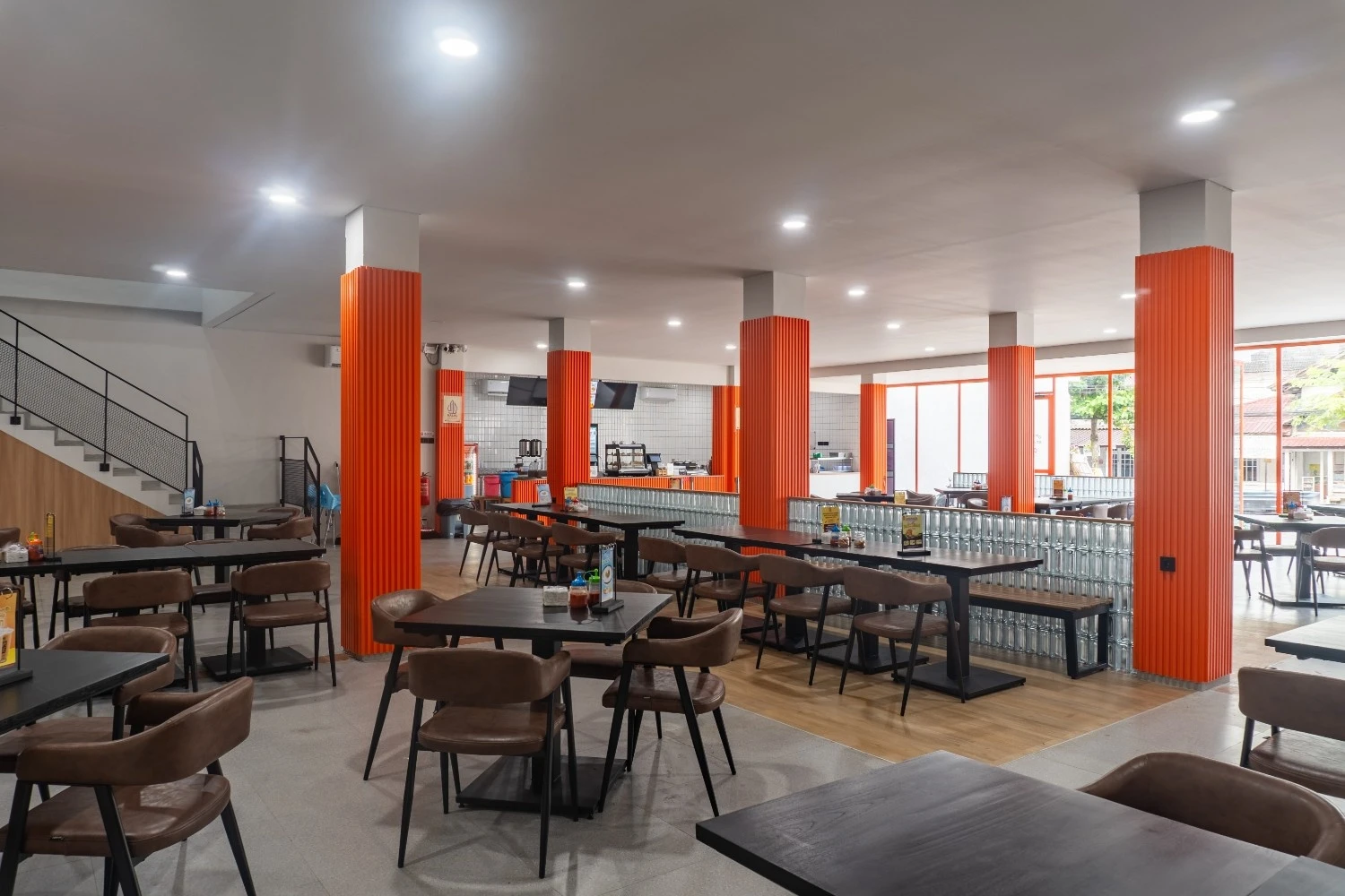 Resto OTI ( 2 Floors)