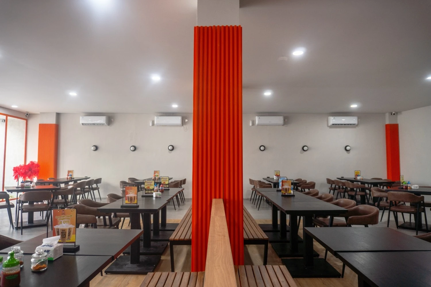 Resto OTI ( 2 Floors)