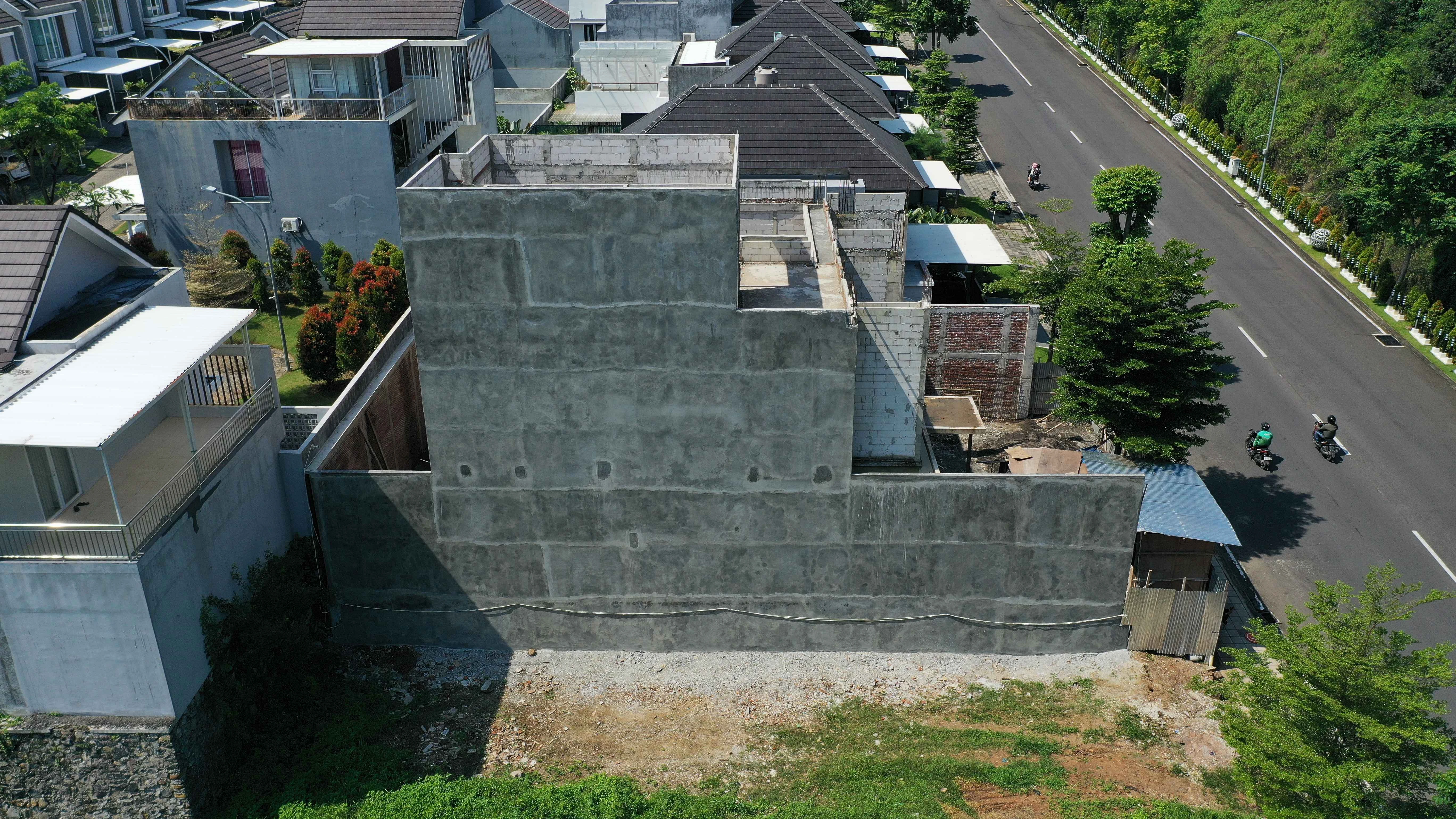 House CG N (3 Floors)