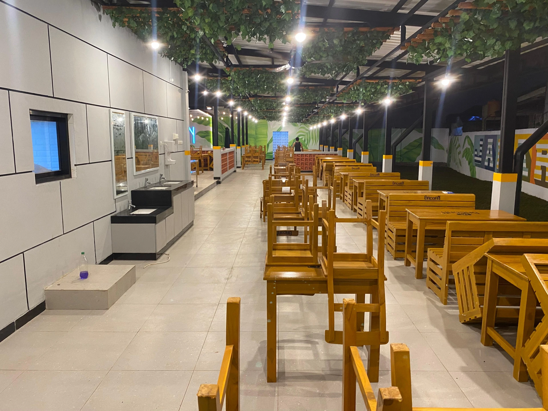 Resto Gacoan Lenteng Agung