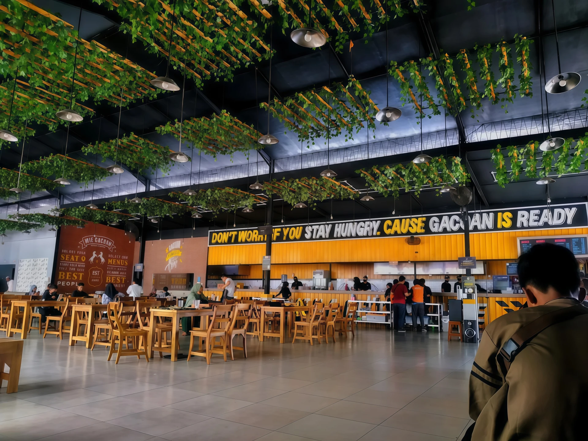 Resto Gacoan Pamularsih