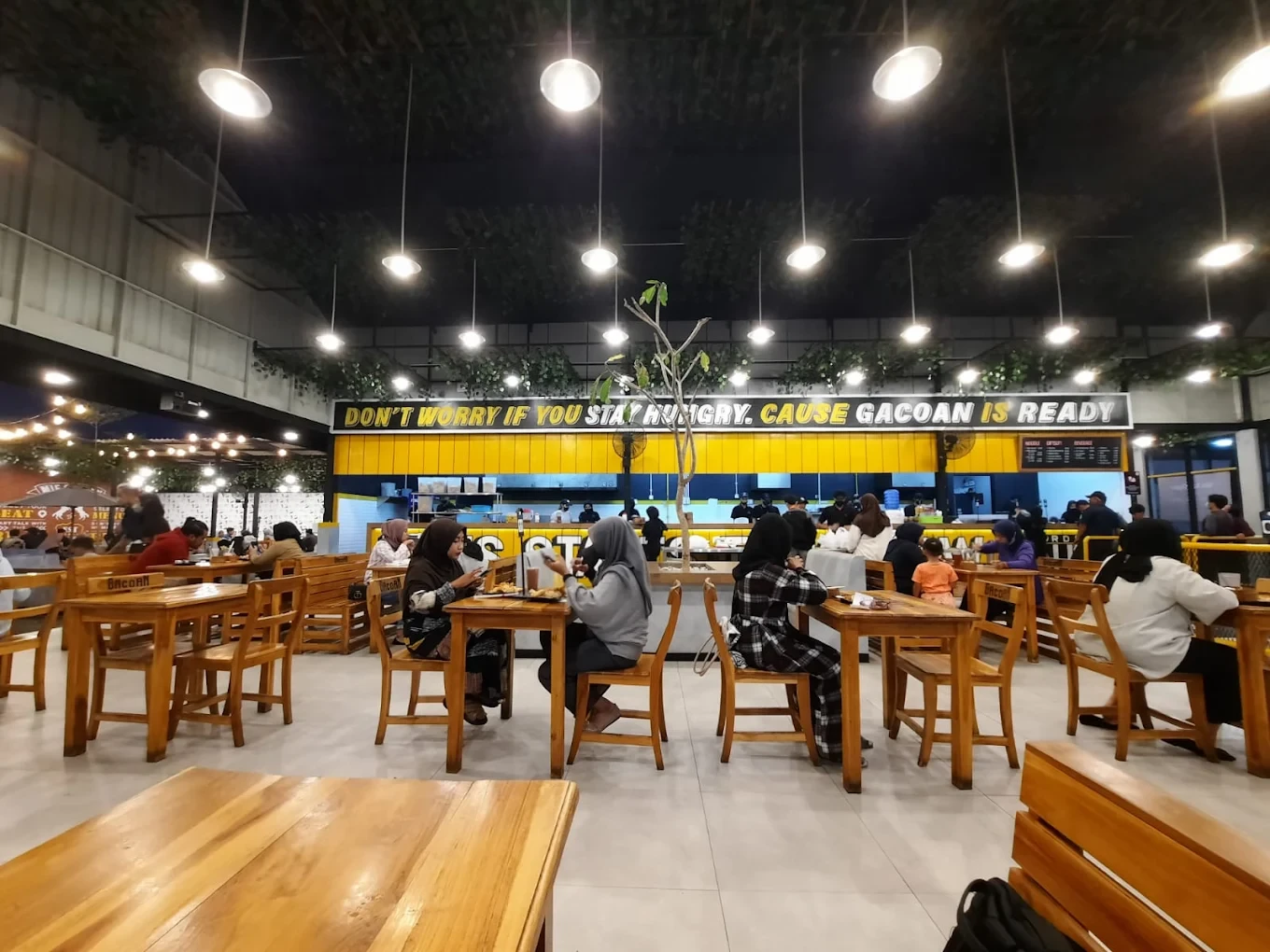 Resto Gacoan Slamet Riyadi