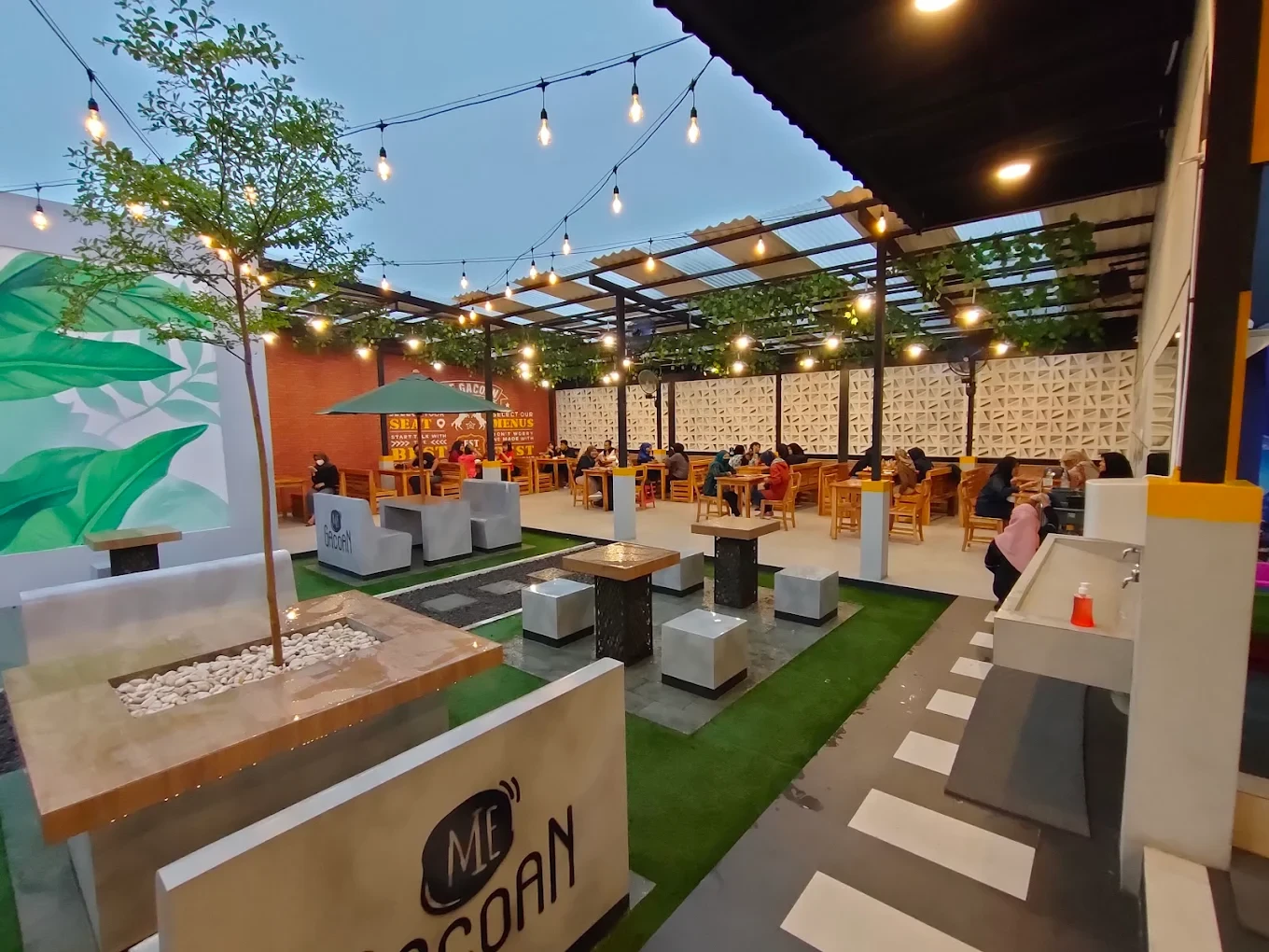 Resto Gacoan Slamet Riyadi