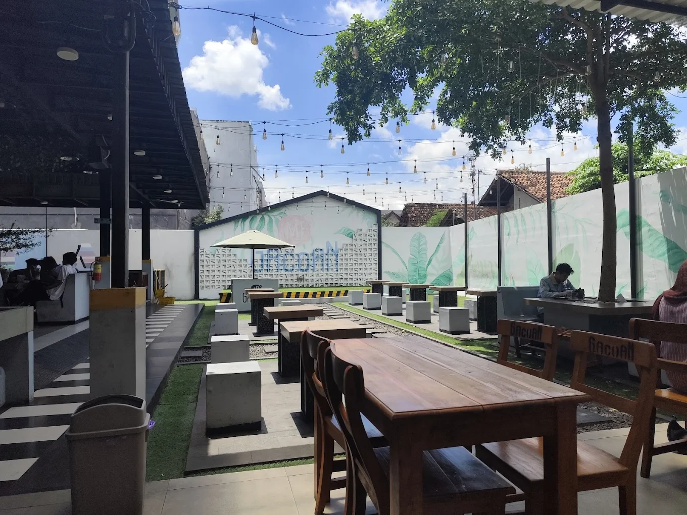 Resto Gacoan Gejayan (2 Floors)