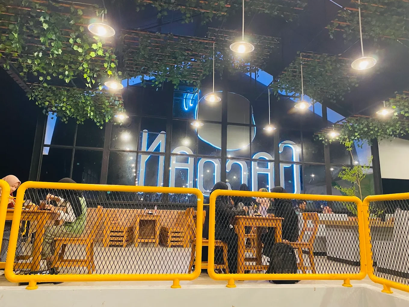 Resto Gacoan Gejayan (2 Floors)