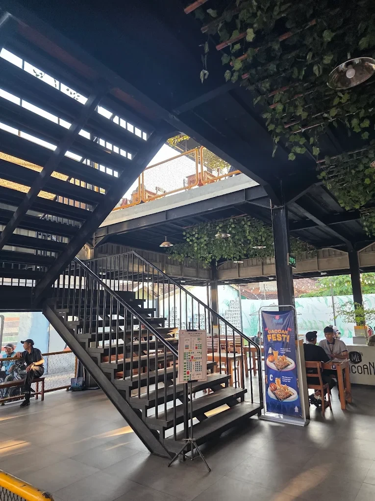 Resto Gacoan Gejayan (2 Floors)